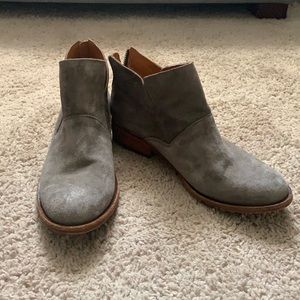 Brand new Kork-ease bootie